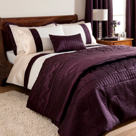Plum Circles Bedlinen Collection