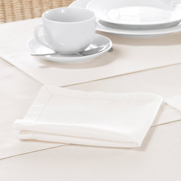 Cream Madeira Collection Pack of 4 Napkins