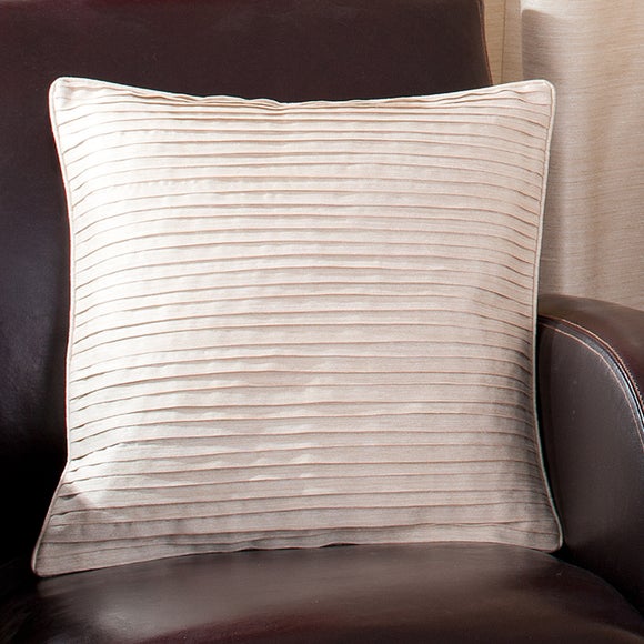 Waters & Noble Natural Opal Collection Cushion