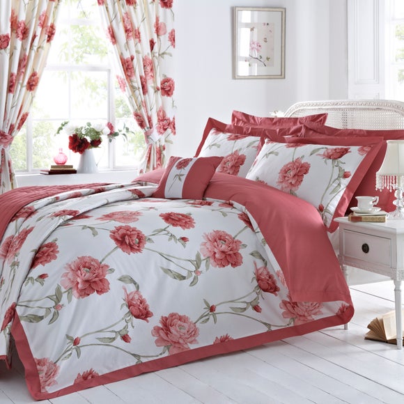 Red Fairford Collection Bedspread
