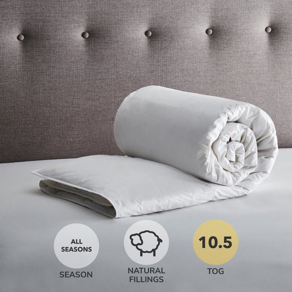 Hotel 10.5 Tog White Goose Feather and Down Duvet