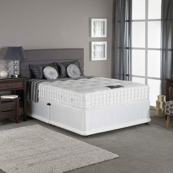 York Padded Divan Set with 2 Sliding Doors