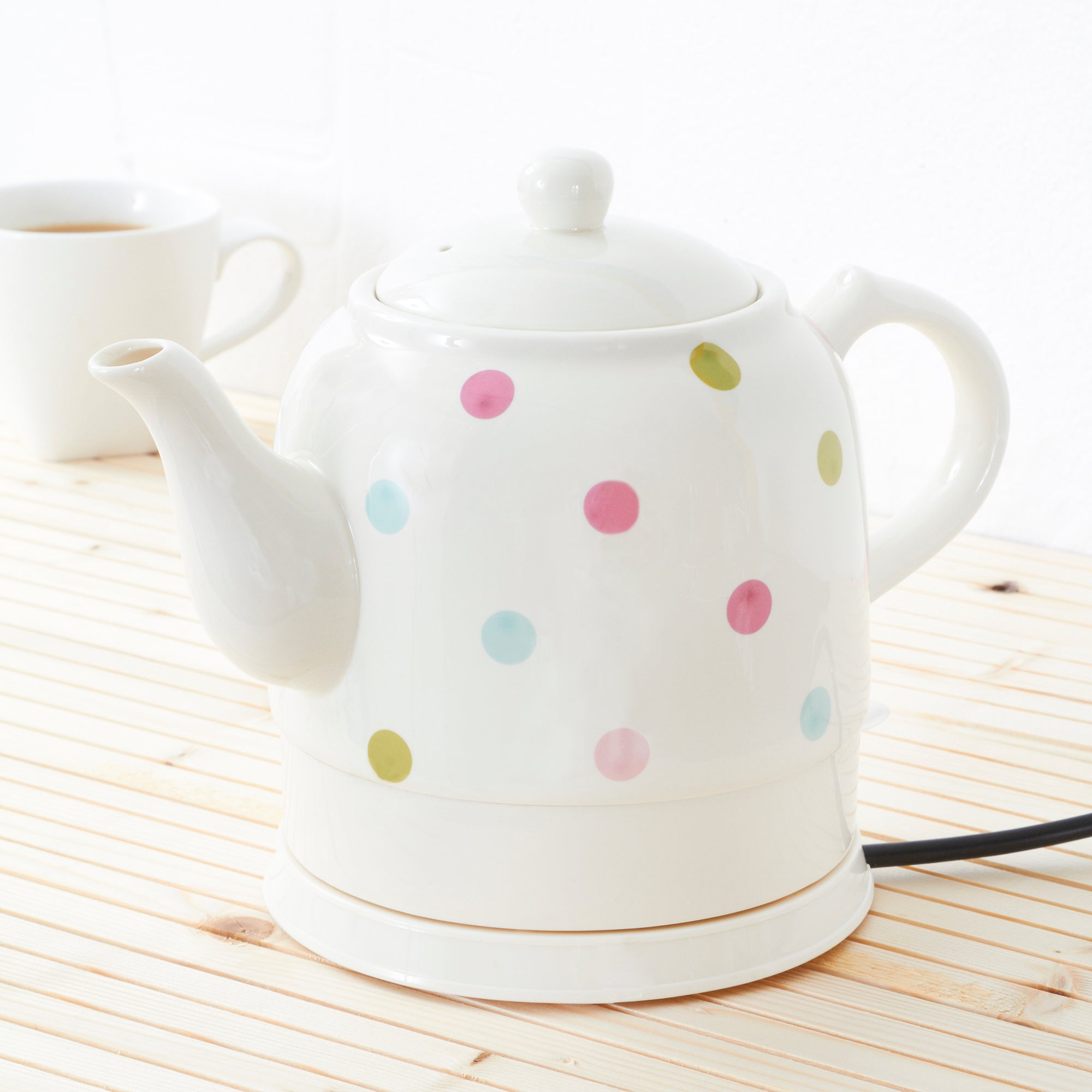 Country Spot Collection Ceramic Kettle | Dunelm