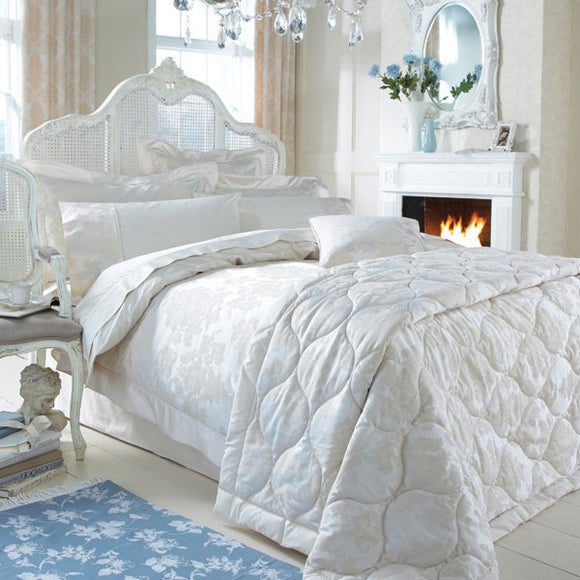 Dorma Cream Crystal Bedlinen Collection