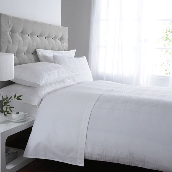 White Hotel Check 300 Thread Count Bedlinen Collection
