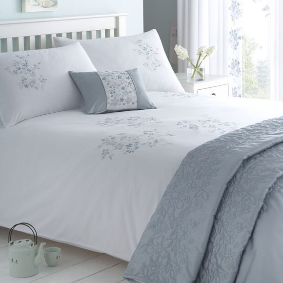 Duck Egg Regina Bedlinen Collection