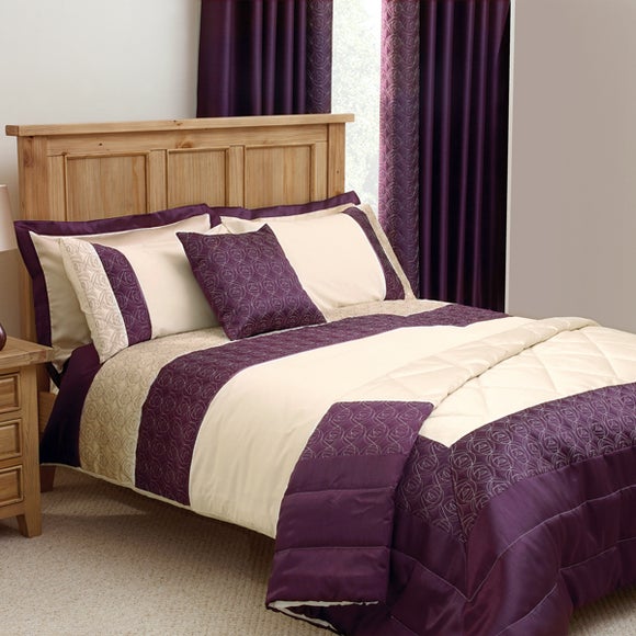 Plum Nouveau Rose Bedlinen Collection