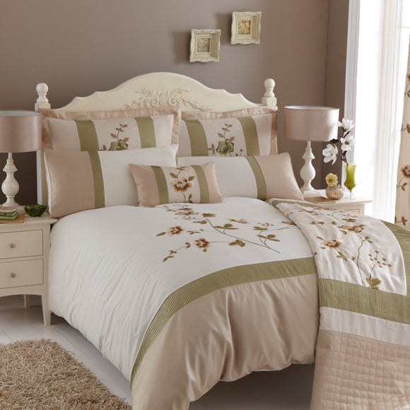 Green Botanicals Bedlinen Collection