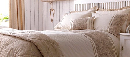 Natural Saki Bedlinen Collection