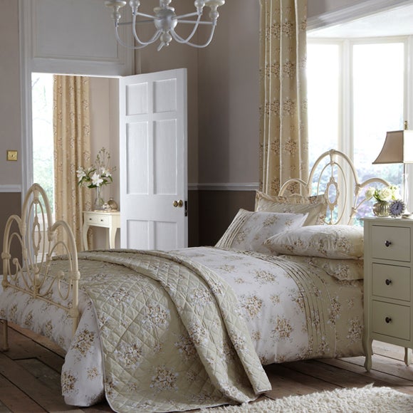 Natural Vanessa Bedlinen Collection