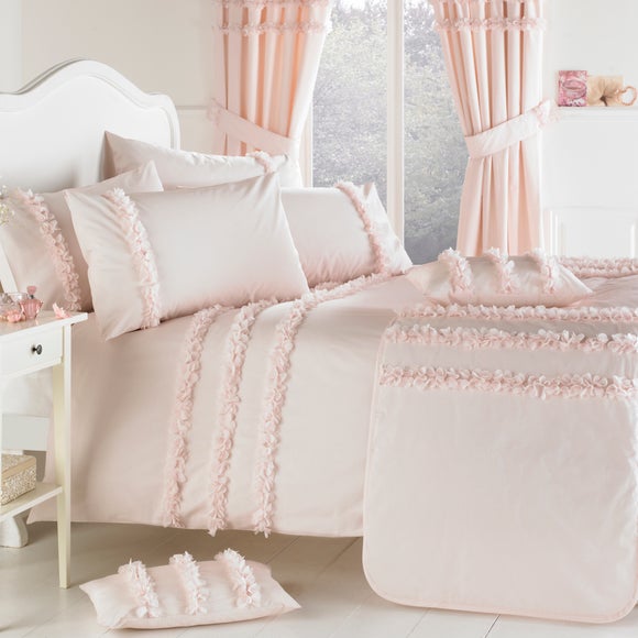 Pink Emily Bedlinen Collection