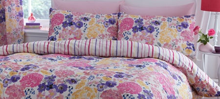 Pink Summer Paints Bedlinen Collection