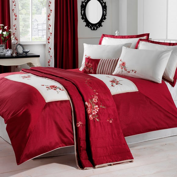 Red Lois Bedlinen Collection