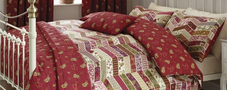 Red Herringbone Patchworth Bedlinen Collection