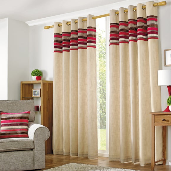 Red Albury Curtain Collection