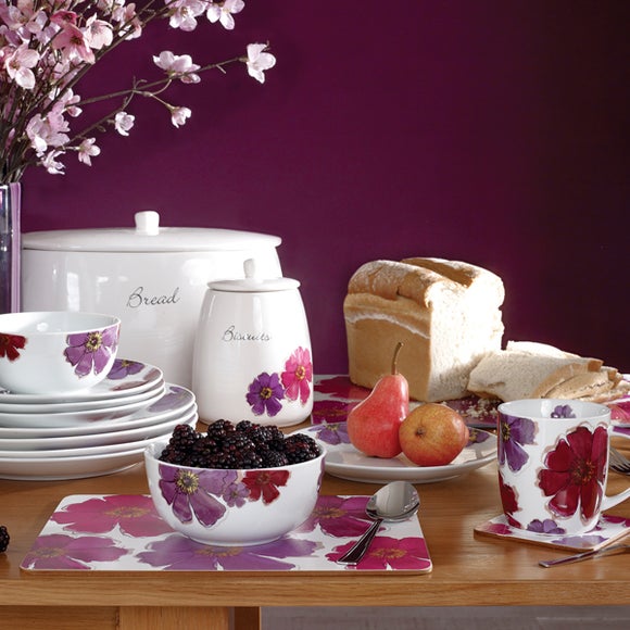 Mulberry Flower Dinnerware Collection