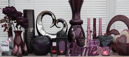 Plum Pudding Decor Collection